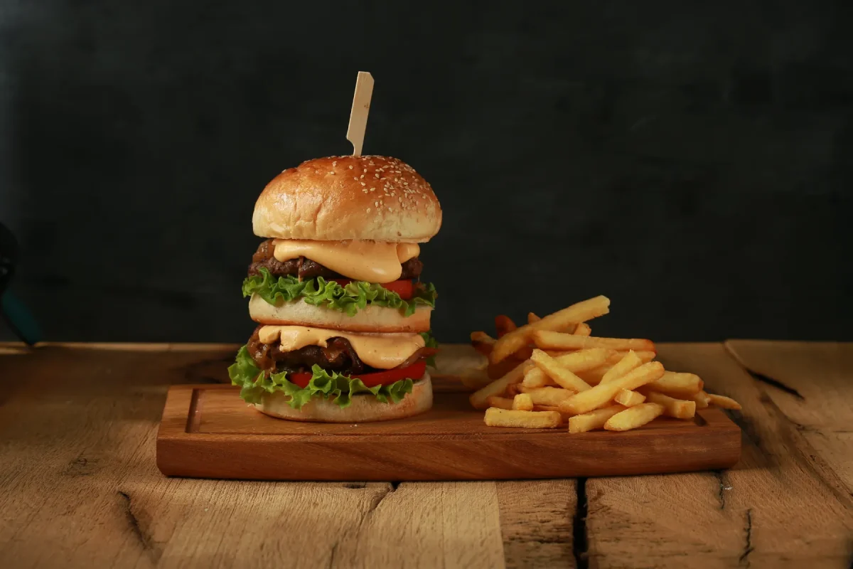 etbox-double-burger-image-banner